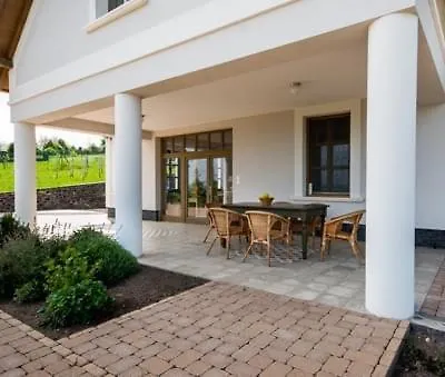 Villa Portico Badacsonytomaj